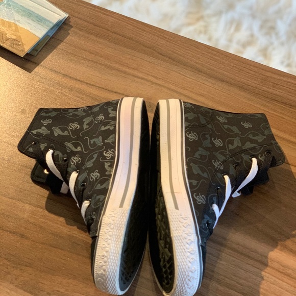 Baby phat high top sneakers - Picture 3 of 6